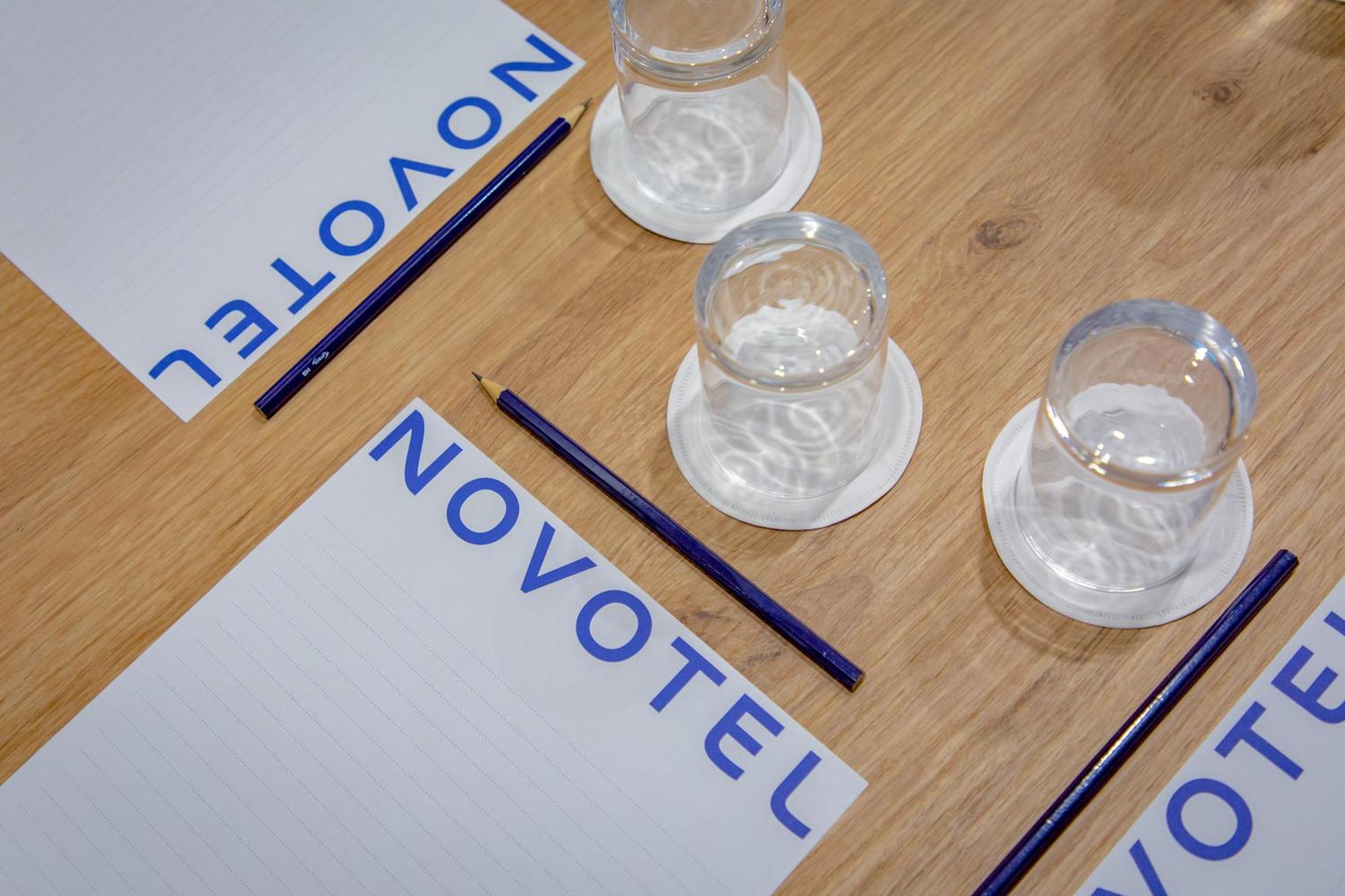 Novotel Aix-En-Provence Pont De L'Arc Екстериор снимка