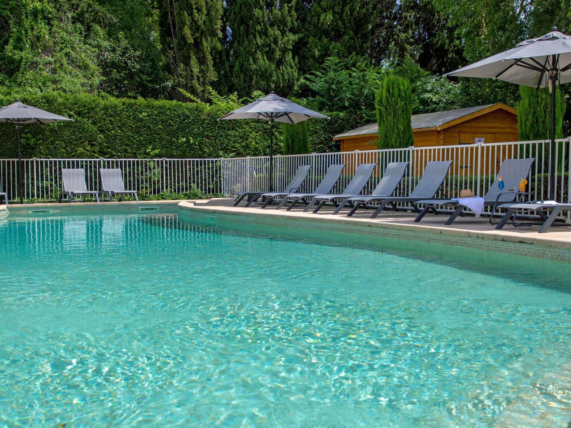Novotel Aix-En-Provence Pont De L'Arc Екстериор снимка